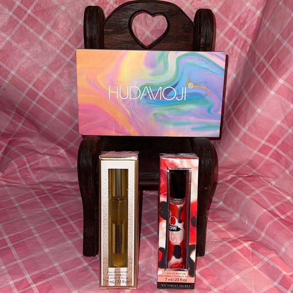 🎈SALE🎈🎀#37.MAKEUP BUNDLE🎀 - Picture 1 of 10